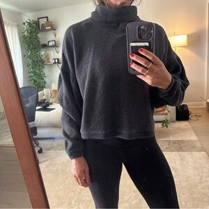 Lululemon Gray Sweater